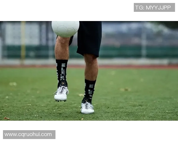 足球明星的球感揭秘:如何培养超凡的控球技巧与比赛意识